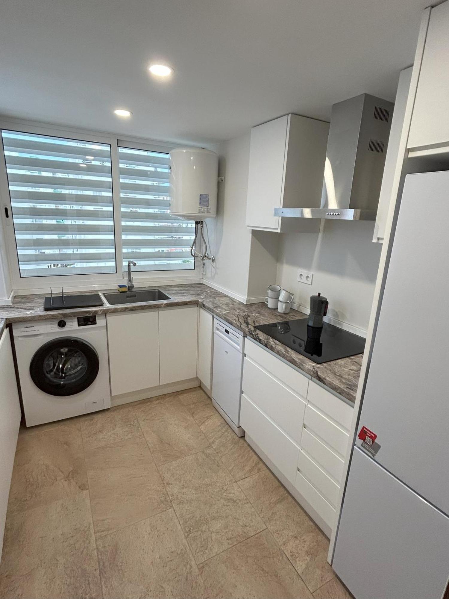 Apartamento Gandia Playa 150M Playa Con Parking Privado Y Piscina Playa de Gandia Exteriör bild