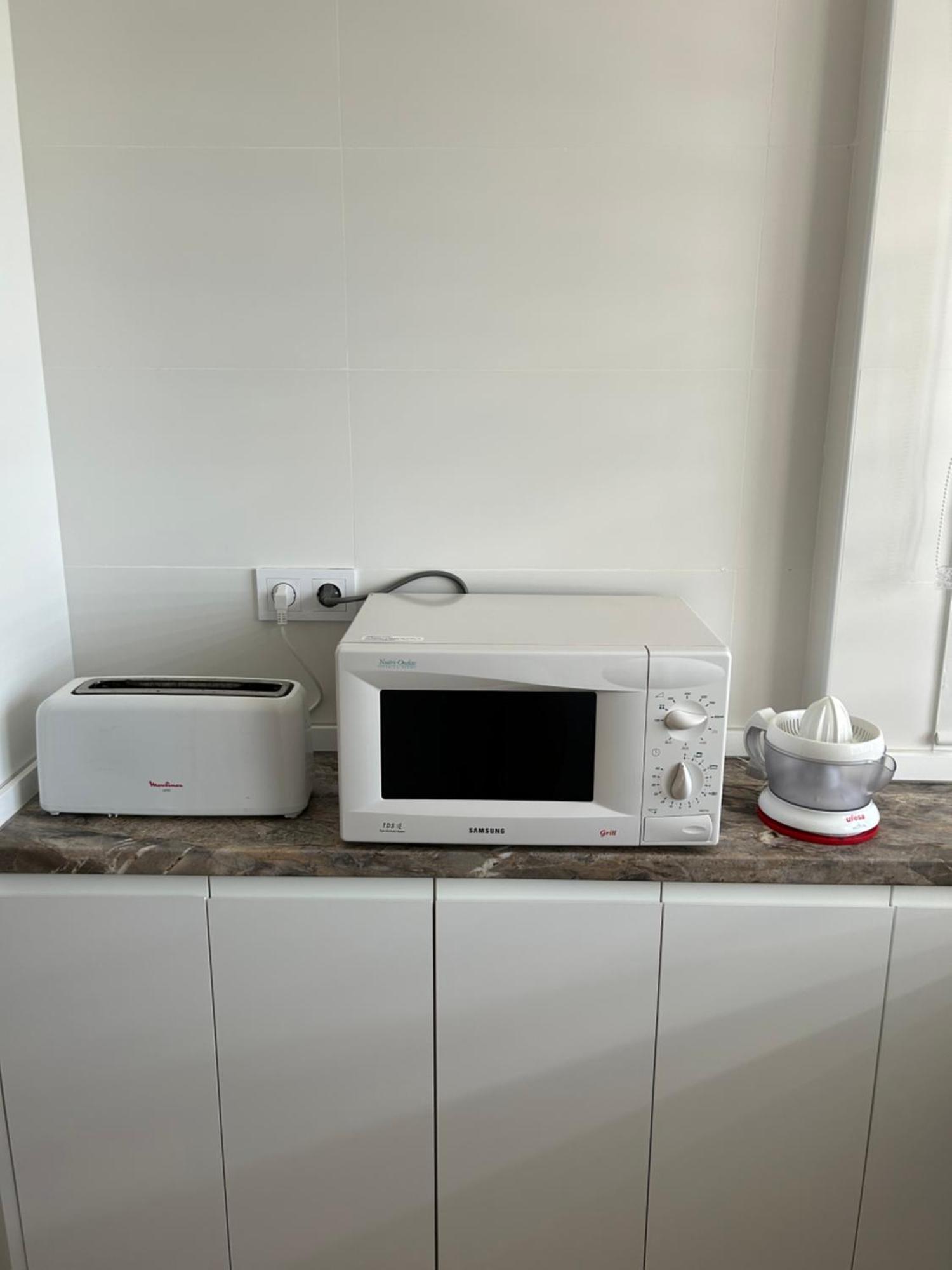 Apartamento Gandia Playa 150M Playa Con Parking Privado Y Piscina Playa de Gandia Exteriör bild